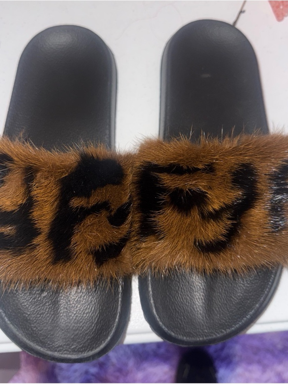 Faux Fur Slide Slippers in Brown Leopard Print